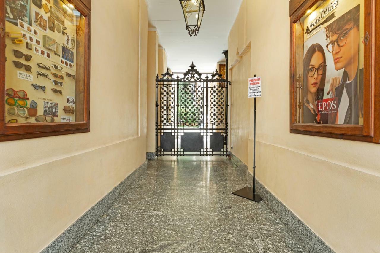 Renovated Penthouse Duomo&Via Torino Appartamento Milano Esterno foto